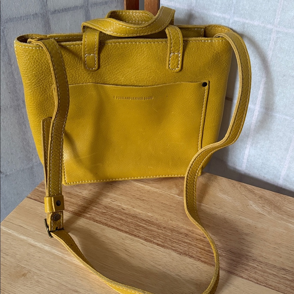 Portland Leather Mustard Yellow Mini Crossbody Tote Handbag - Picture 3 of 7